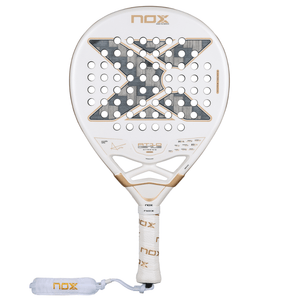 Pala de Padel Nox AT10 Genius 12K Alum XTREM 2026 + Tarro de pelotas +Overgrip + Protector - Sur SportsPalas