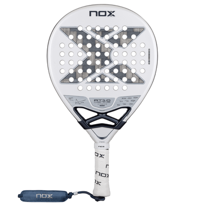 Pala de Padel Nox AT10 Genius 12K Alum XTREM Lite 2026 + Tarro de pelotas +Overgrip + Protector - Sur SportsPalas