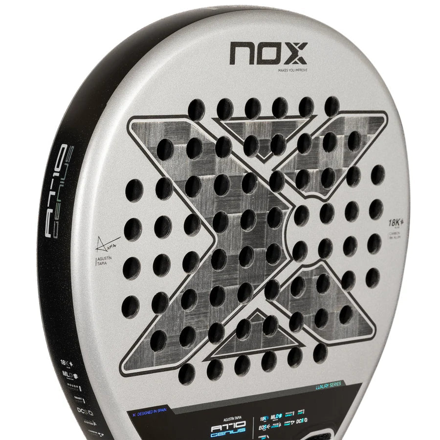 Pala Padel Nox AT10 Genius 18K By Agustin Tapia (360 - 375gr) 2024+Tarro de pelotas+Overgrip+Protector+Funda - Sur SportsPalas