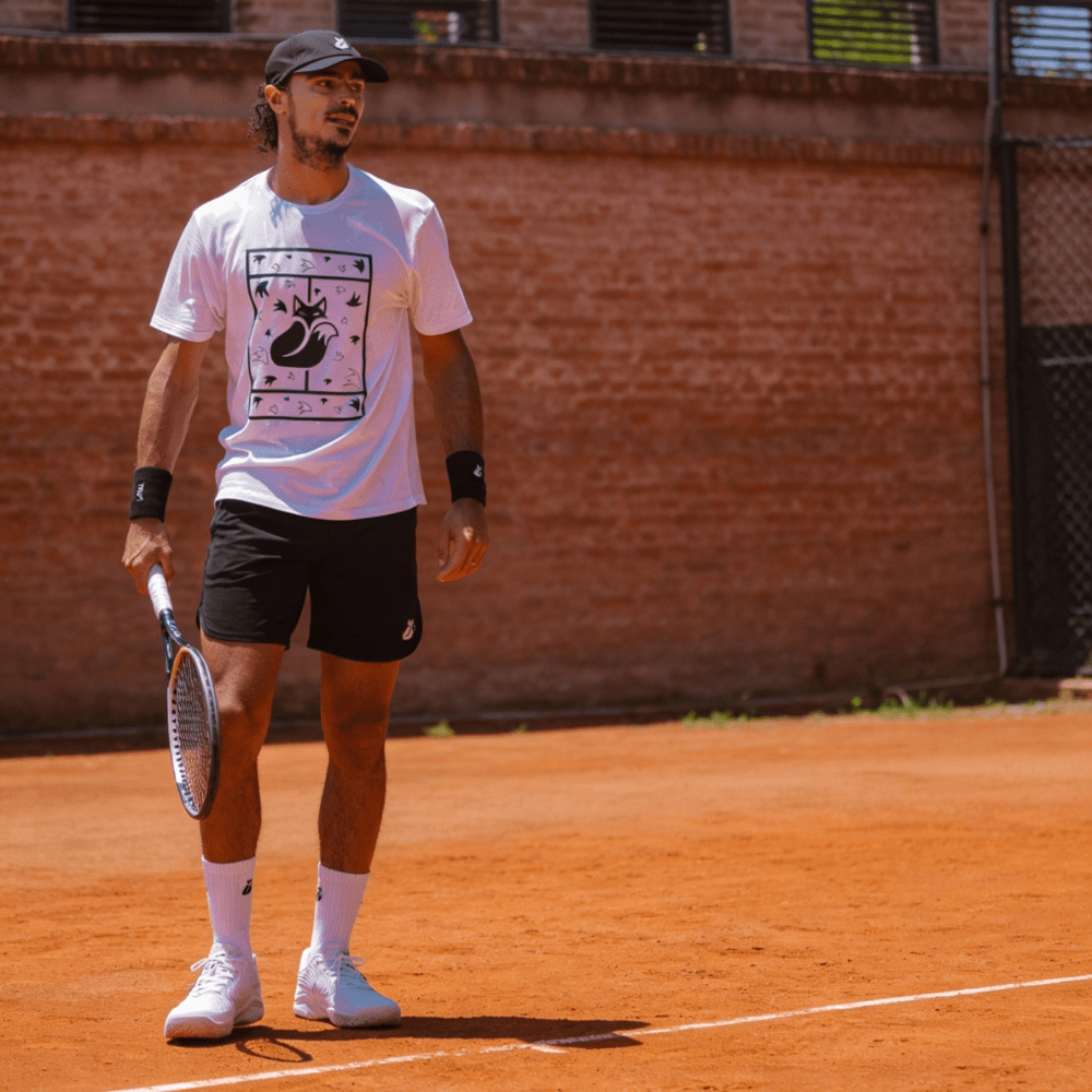 Polera Cotton Tilki Court Tail - Sur SportsVestuario