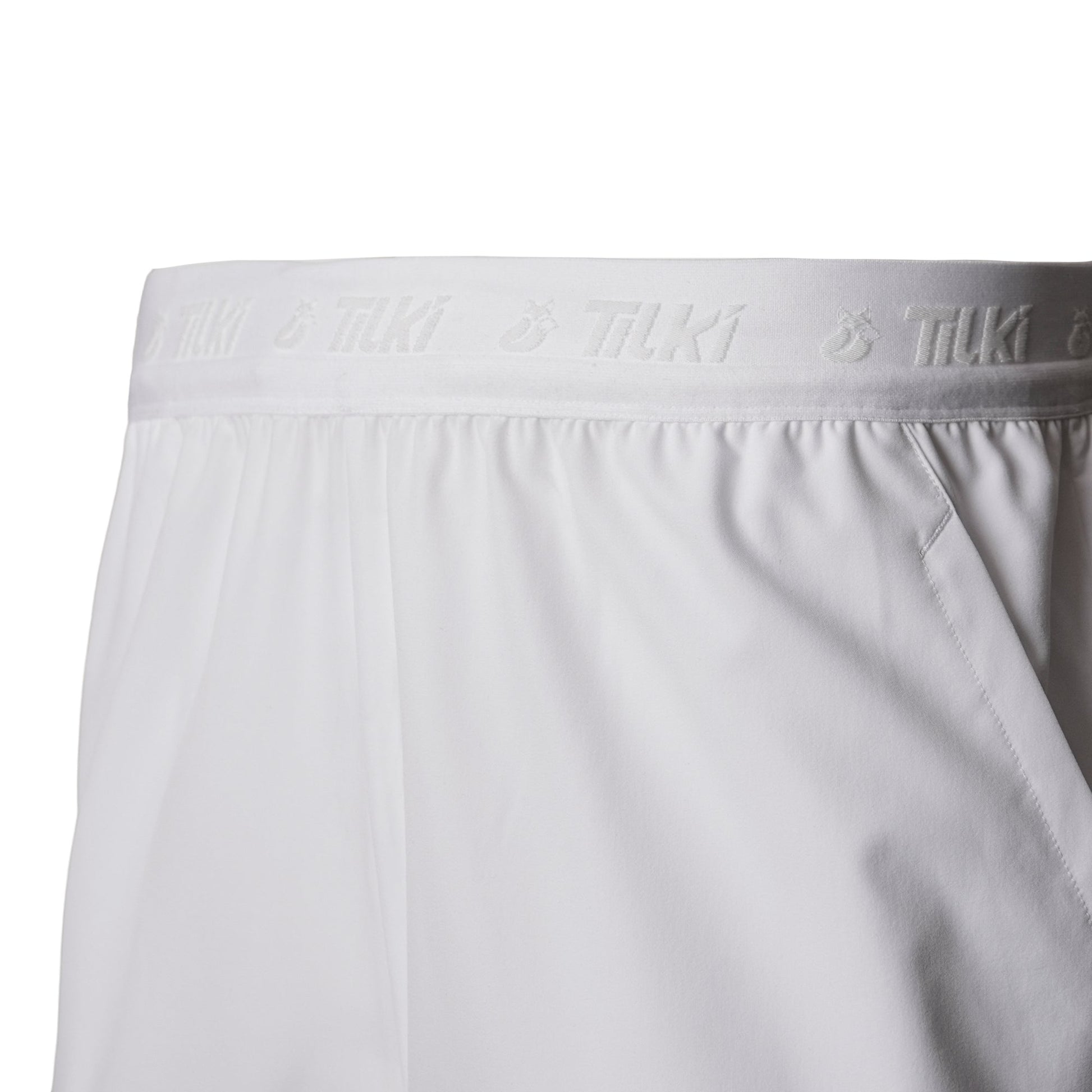 Short Technical Tilki Lehinde - Sur SportsVestuario